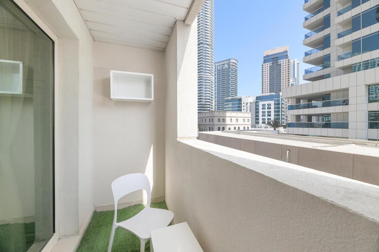 Apartament Minimalistic Studio In The Heart Of Dubai Marina Zewnętrze zdjęcie